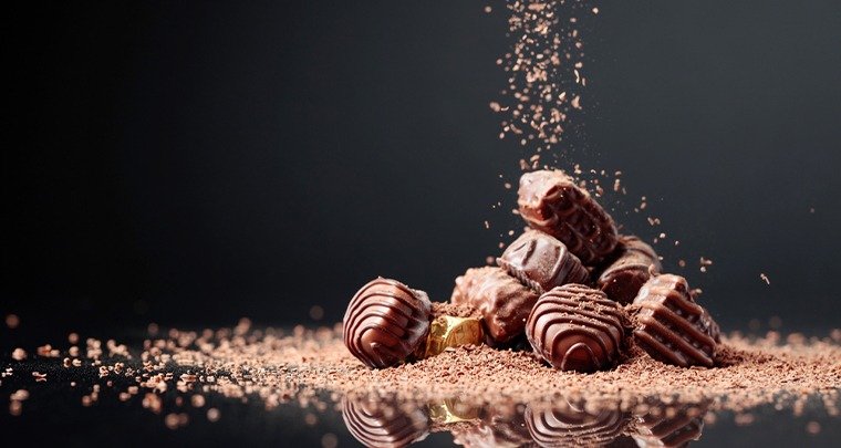 Prepare tempura and make chocolate bonbons in your own style!